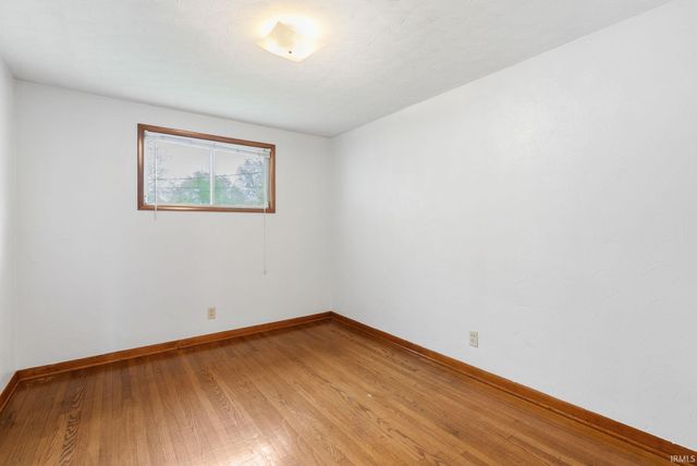 7204 Linda Drive, Fort Wayne, IN 46835