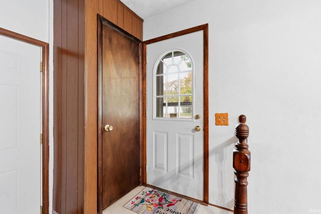 7204 Linda Drive, Fort Wayne, IN 46835