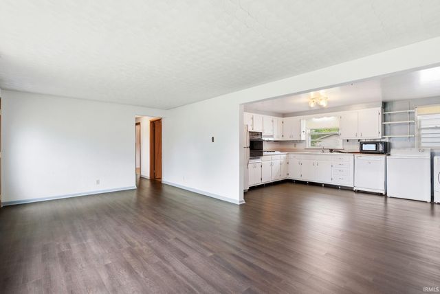 7204 Linda Drive, Fort Wayne, IN 46835