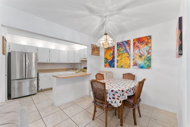 5927 La Pinata Boulevard A-2, Greenacres, FL 33463