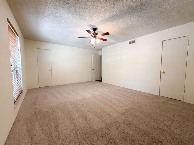 2503 Mccue Road 5, Houston, TX 77056