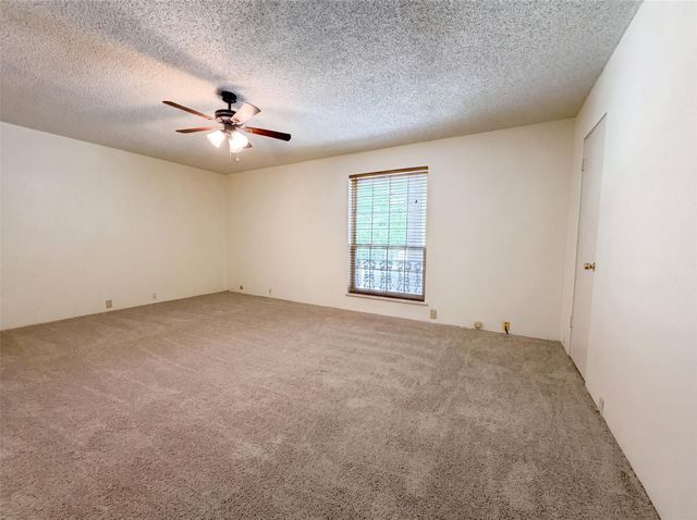 2503 Mccue Road 5, Houston, TX 77056
