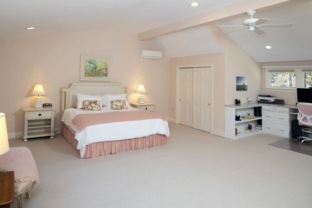 315 Church St, Duxbury, MA 02332