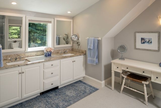 315 Church St, Duxbury, MA 02332