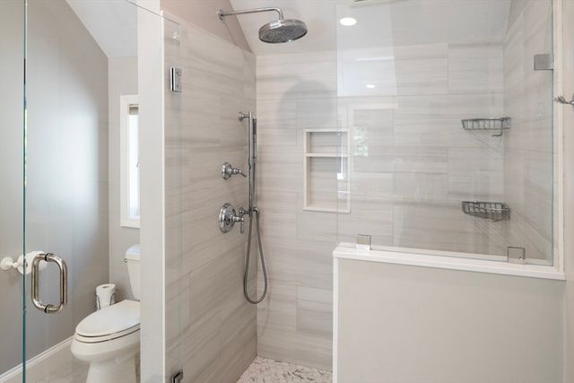 315 Church St, Duxbury, MA 02332