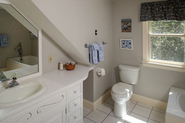 315 Church St, Duxbury, MA 02332