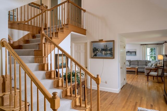 315 Church St, Duxbury, MA 02332