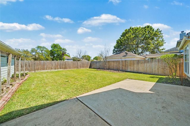 17422 Memorial Blossom Drive, Spring, TX 77379
