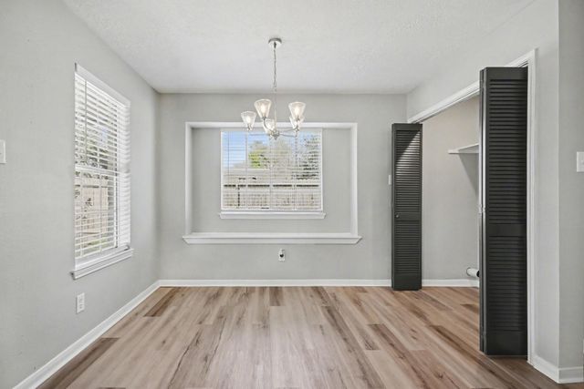 601 Wisdom Drive, Deer Park, TX 77536