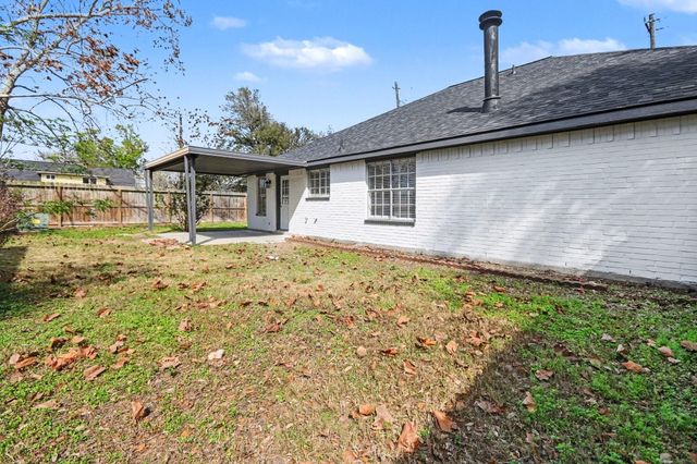 601 Wisdom Drive, Deer Park, TX 77536