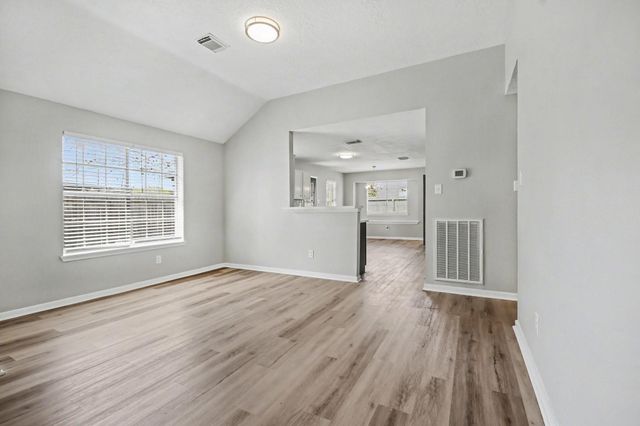 601 Wisdom Drive, Deer Park, TX 77536