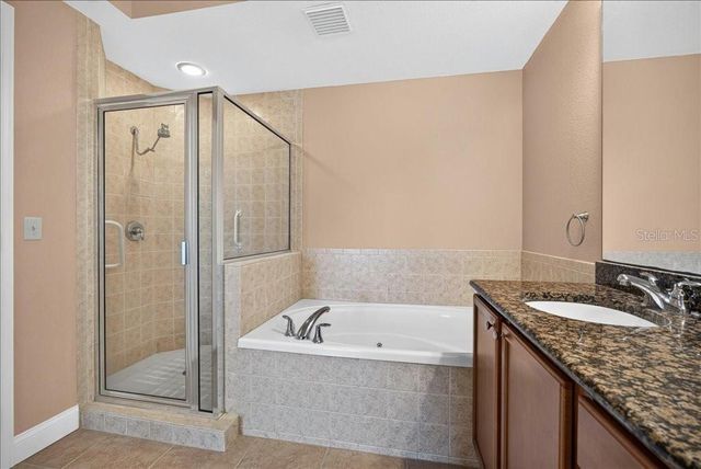 2801 S RIDGEWOOD AVENUE 806, South Daytona, FL 32119