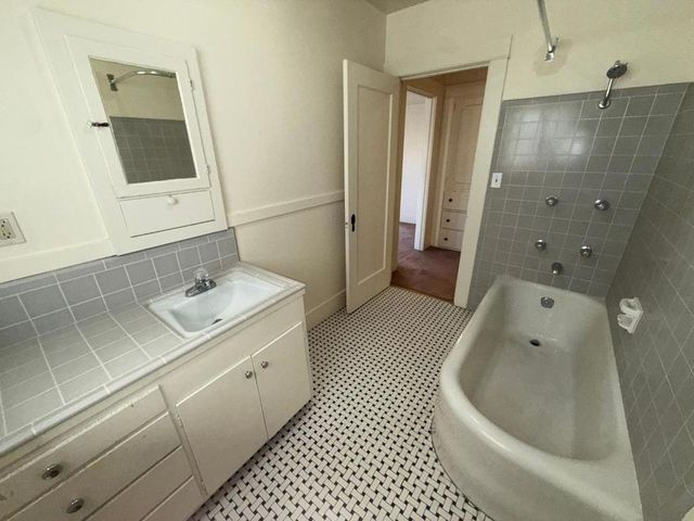 22 Willow Street, Salinas, CA 93901