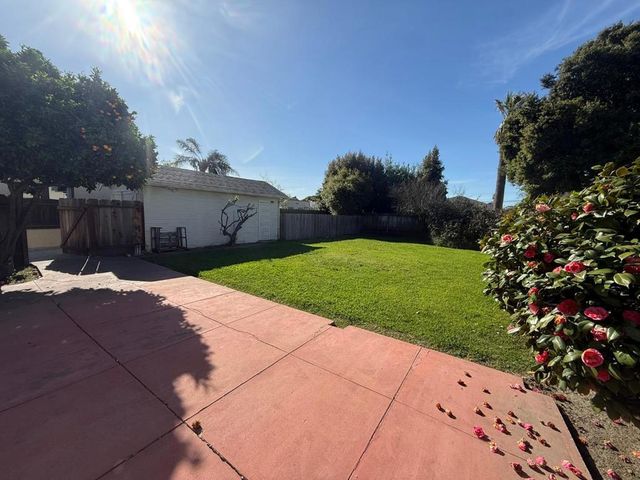 22 Willow Street, Salinas, CA 93901
