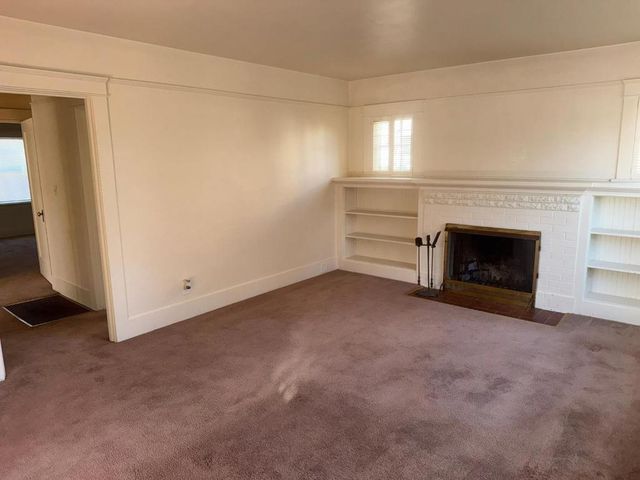 22 Willow Street, Salinas, CA 93901