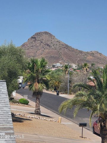 2631 E VISTA Drive, Phoenix, AZ 85032