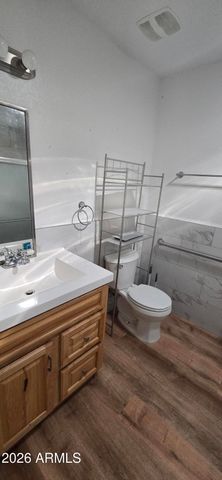 2631 E VISTA Drive, Phoenix, AZ 85032
