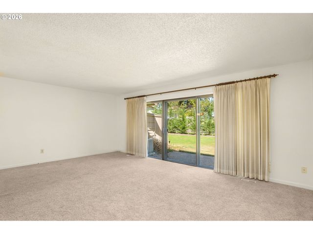 7480 Sw KIMBERLY Ct, Beaverton, OR 97008