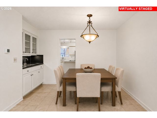 7480 Sw KIMBERLY Ct, Beaverton, OR 97008
