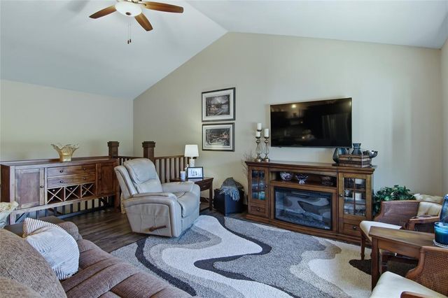1720 Timber Trail, Chippewa Falls, WI 54729