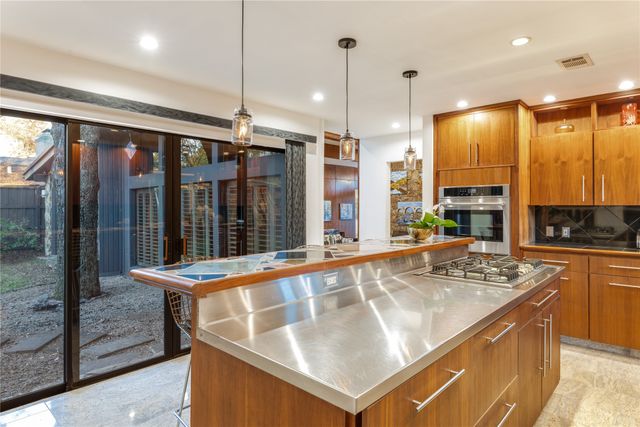 6947 Arboreal Drive, Dallas, TX 75231