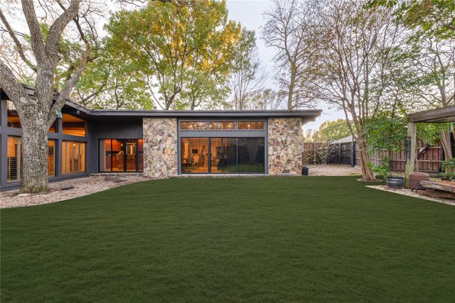 6947 Arboreal Drive, Dallas, TX 75231