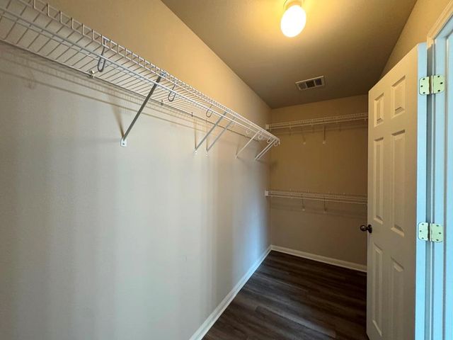 285 Amber Ash DR, Kyle, TX 78640
