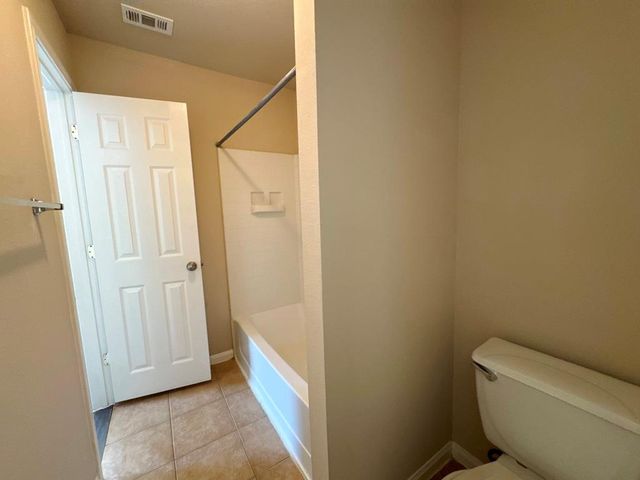 285 Amber Ash DR, Kyle, TX 78640