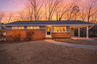 522 Robin Drive, Seneca, SC 29678