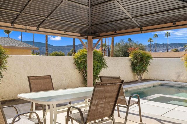 76771 Oklahoma Avenue, Palm Desert, CA 92211