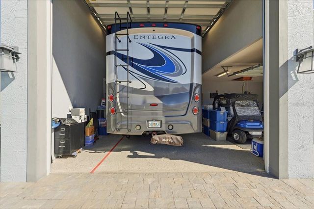 149 LAYNEWADE ROAD, Polk City, FL 33868