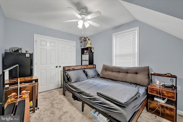 521 RIVERSIDE DRIVE, Essex, MD 21221