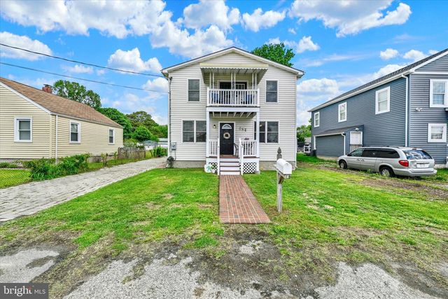 521 RIVERSIDE DRIVE, Essex, MD 21221