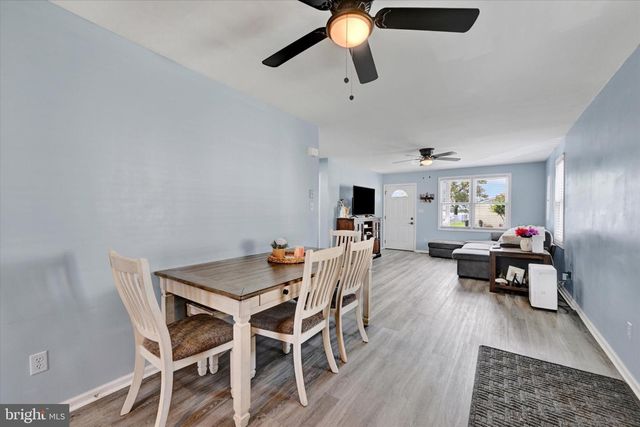 521 RIVERSIDE DRIVE, Essex, MD 21221