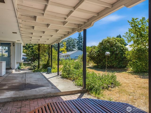 6202 83rd Street SW, Lakewood, WA 98499