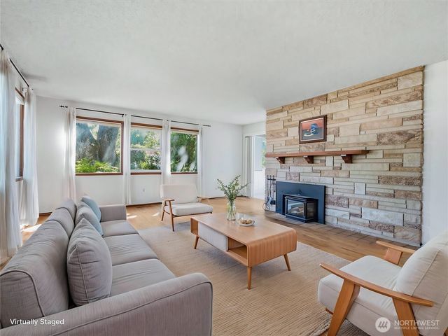 6202 83rd Street SW, Lakewood, WA 98499