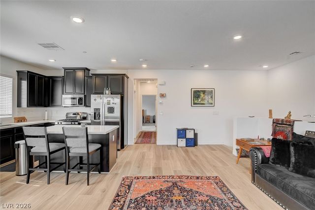 7330 North Decatur BLVD 6, Las Vegas, NV 89131