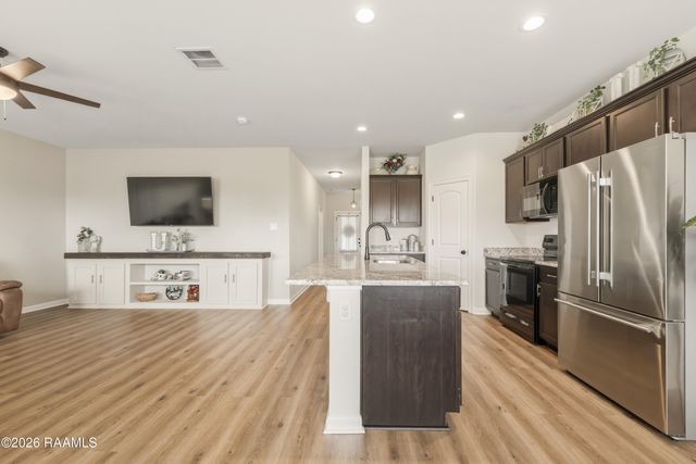 107 Ellsworth Lane, Duson, LA 70529