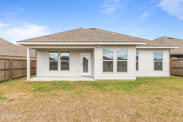 107 Ellsworth Lane, Duson, LA 70529