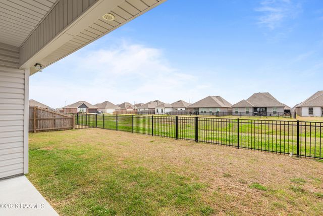 107 Ellsworth Lane, Duson, LA 70529