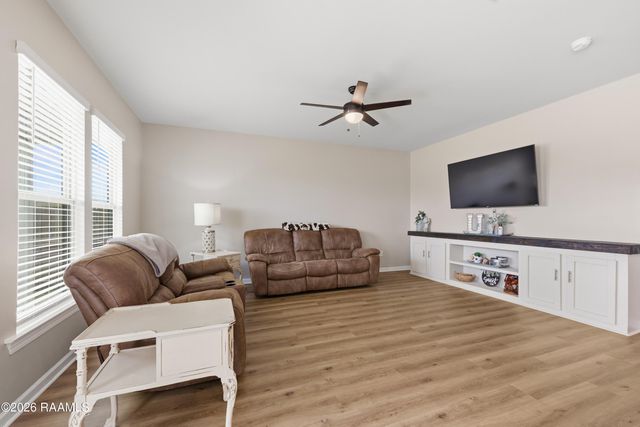 107 Ellsworth Lane, Duson, LA 70529