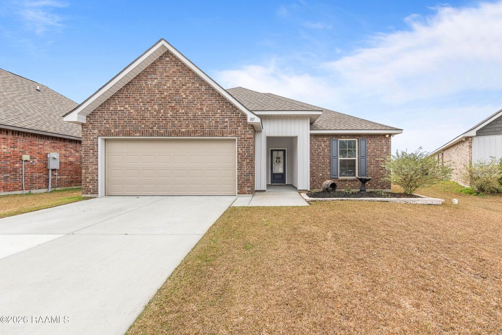 107 Ellsworth Lane, Duson, LA 70529