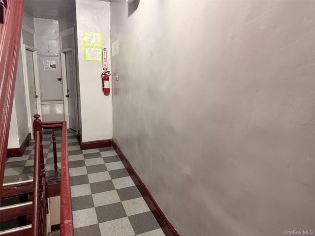 433 Wyona Street, Brooklyn, NY 11207