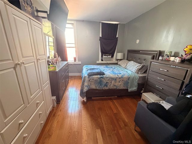 433 Wyona Street, Brooklyn, NY 11207