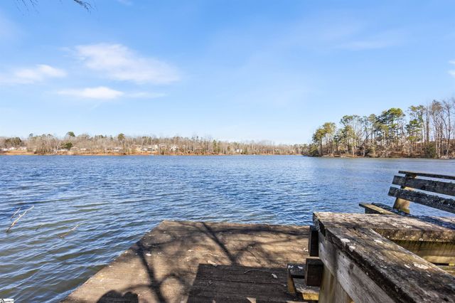 1754 Memorial Drive Extension, Greer, SC 29651