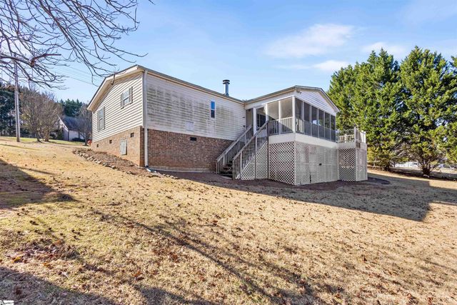 1754 Memorial Drive Extension, Greer, SC 29651