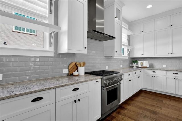 240 Clover Court, Roswell, GA 30075