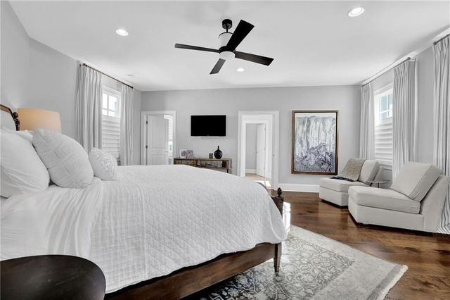 240 Clover Court, Roswell, GA 30075