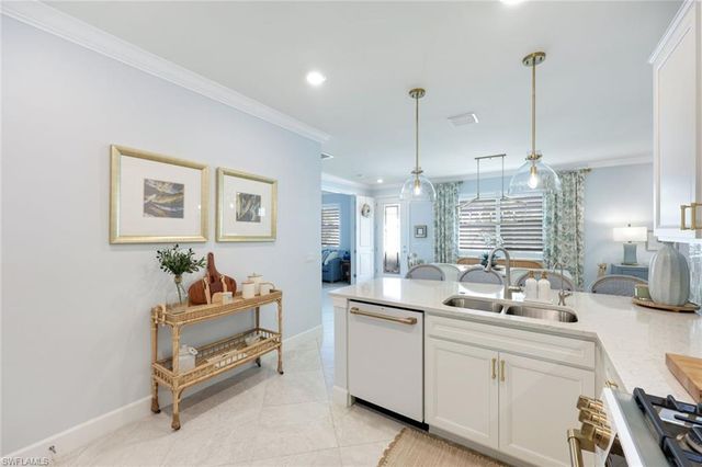 10763 Manatee Key LN, Estero, FL 33928
