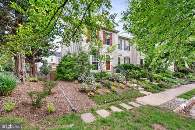 14201 UPPERRIDGE CT, Centreville, VA 20121